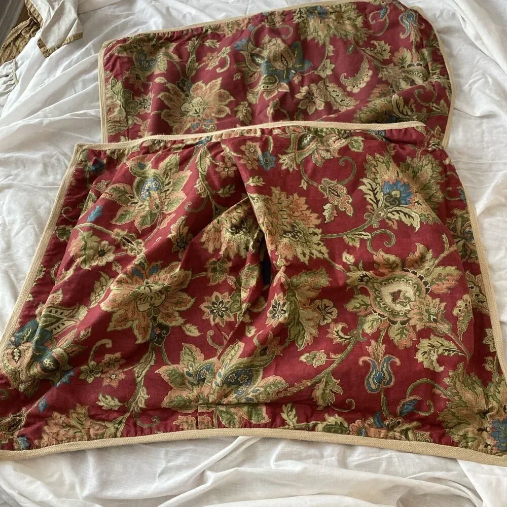 Chaps Ralph Lauren Annabelle Floral Jacobean 2 Standard Pillow Shams Red French